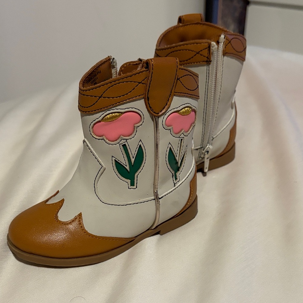 Tucker and Tate Kids Floral Cowboy Boots - Brown and White